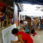 Maré: alunos dos Vida Real grafitando